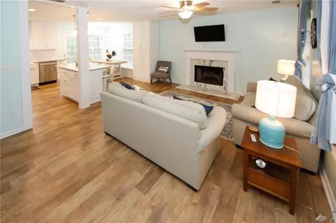 185 Avery Dr, Covington, GA 30016 photo 2