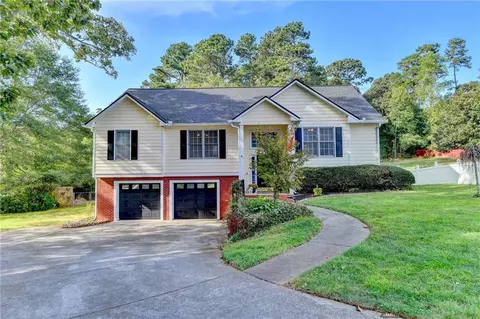 3480 Harfield Dr, Bethlehem, GA 30620