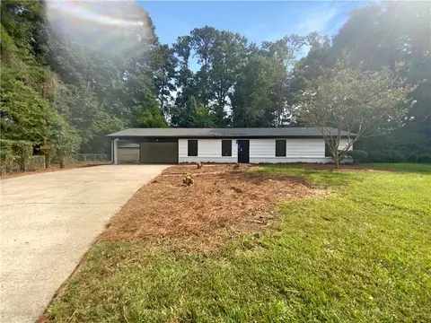 3237 Stanford Cir, Lawrenceville, GA 30044