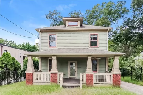 2877 Harris St, East Point, GA 30344
