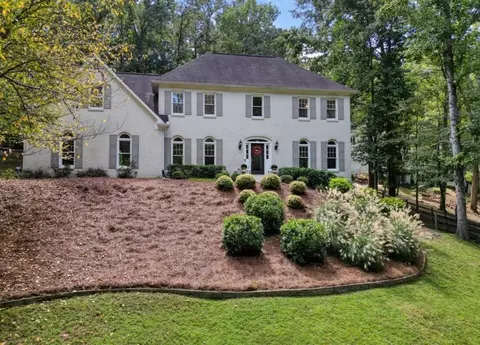 455 Watergate Way, Roswell, GA 30076