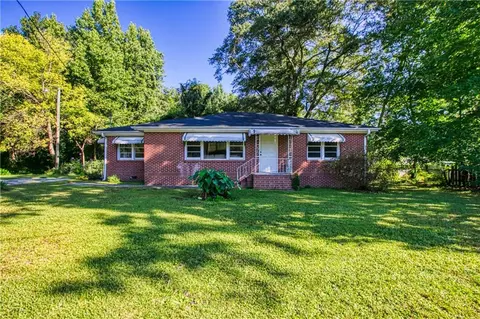 10440 Veterans Memorial Hwy, Lithia Springs, GA 30122