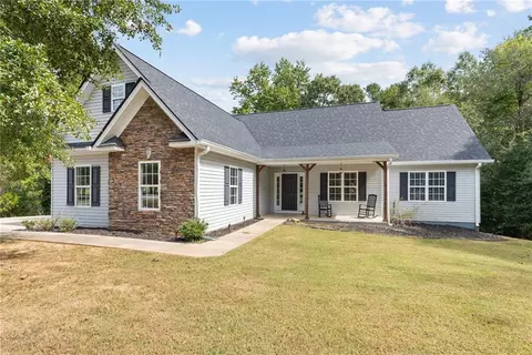 4836 Thunder River Dr, Gainesville, GA 30506