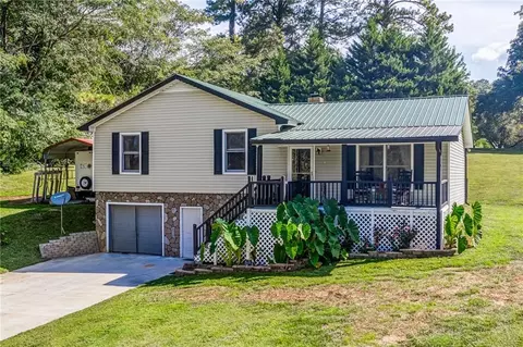 69 Old Blairsville Hwy, Talking Rock, GA 30175