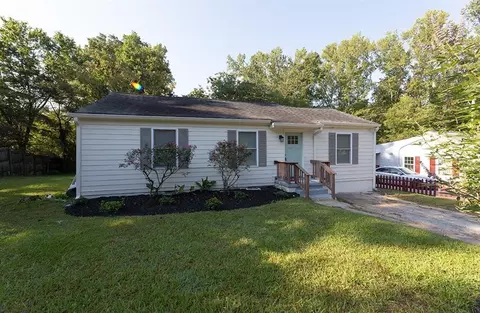 1109 Mable St, Mableton, GA 30126