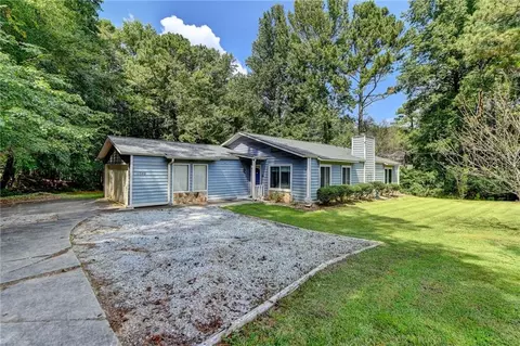 1548 Collins Hill Rd, Lawrenceville, GA 30043