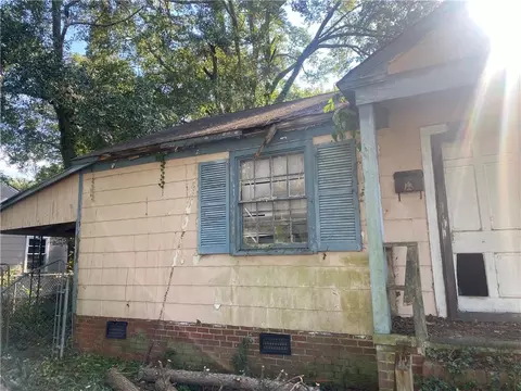 3374 Mary Dr, Macon, GA 31204