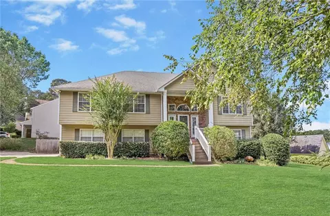 4977 Abbotts Glen Trl NW, Acworth, GA 30101