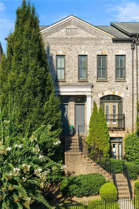 3562 Roswell Rd NW, Atlanta, GA 30305