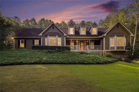 1050 Alcovy Trestle Rd, Social Circle, GA 30025