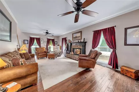 22 Bucky St, Euharlee, GA 30145 photo 10
