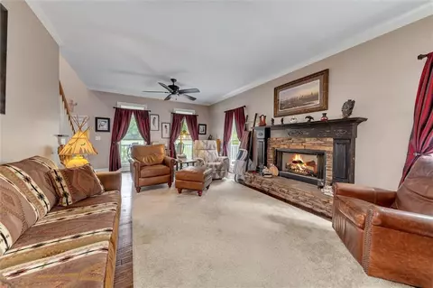 22 Bucky St, Euharlee, GA 30145 photo 12