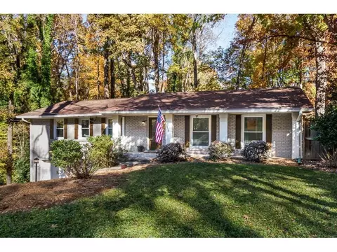 1316 Chaucer Ln NE, Atlanta, GA 30319