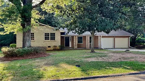 4385 Housworth Dr, Lithonia, GA 30038
