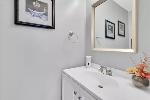 1633 Maple Trace Ct, Grayson, GA 30017 photo 14