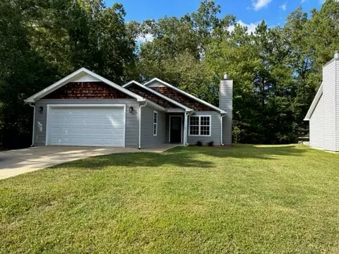 71 Hatfield Rd NE, Rome, GA 30165