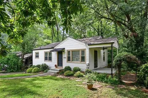 4040 W Johnson Cir, Chamblee, GA 30341