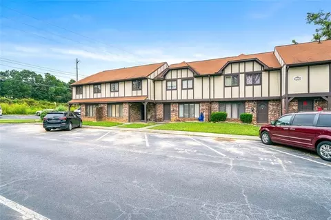 1803 Ashborough Way SE #D, Marietta, GA 30067