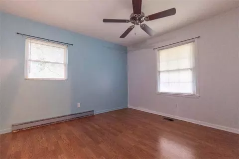 6953 Eunice Dr, Riverdale, GA 30274 photo 8