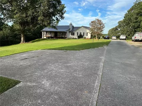 2719 Barrett Rd, Gainesville, GA 30507