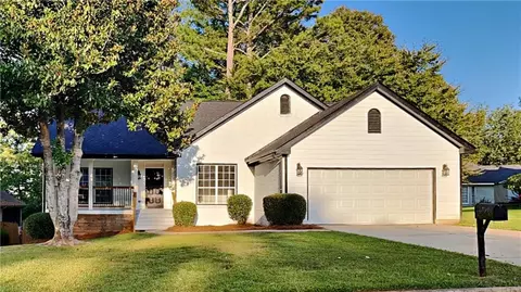 862 Stonemill Mnr, Lithonia, GA 30058