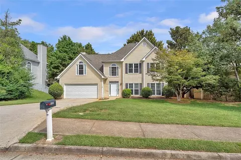 5590 Cannonero Dr, Alpharetta, GA 30005