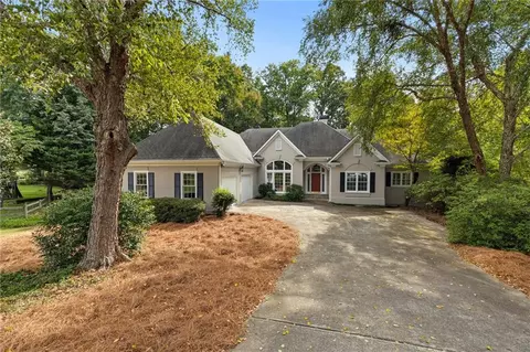 2396 Combs Cv NW, Marietta, GA 30064