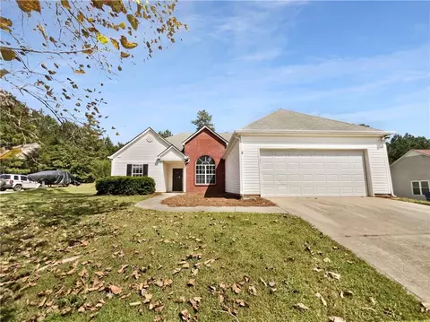 4440 Brookridge Dr, Loganville, GA 30052