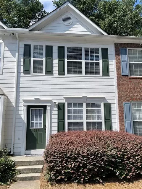 927 SE Redwood Dr NE, Norcross, GA 30093