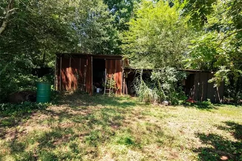 7073 Smithfield Rd, Bowdon, GA 30108 photo 13