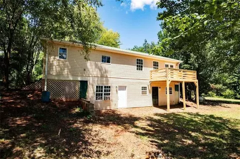 7073 Smithfield Rd, Bowdon, GA 30108 photo 4