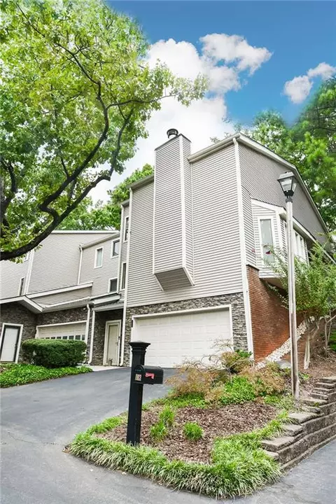 18 Basswood Cir, Sandy Springs, GA 30328