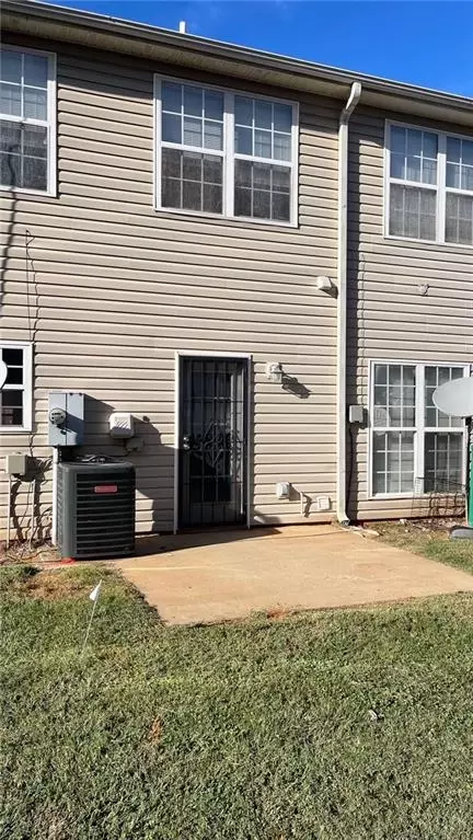 Undisclosed, Hampton, GA 30228 photo 18