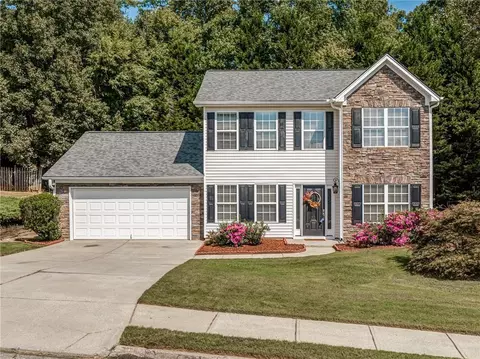 2000 Skylar Leigh Dr, Buford, GA 30518