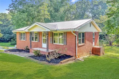 3035 SW Michael Dr SW, Marietta, GA 30060