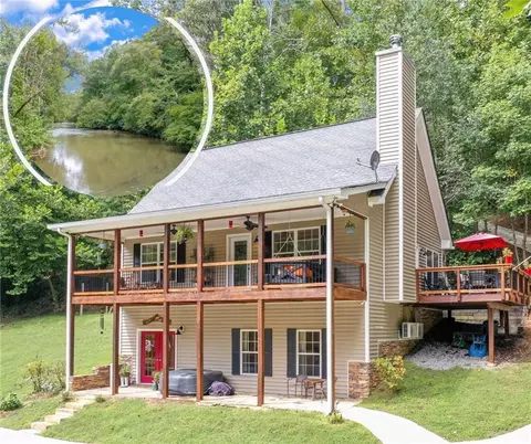 900 Sleepy River Dr, Demorest, GA 30535