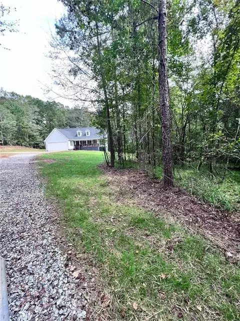 511 Flat Shoals Rd, Gray, GA 31032