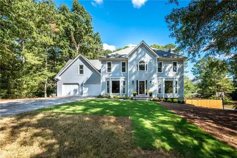 302 Mark Ct, Woodstock, GA 30188