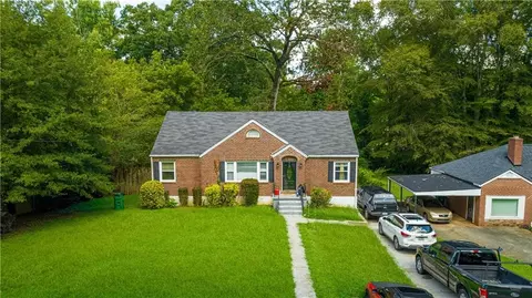 2528 Amelia Ave, Decatur, GA 30032