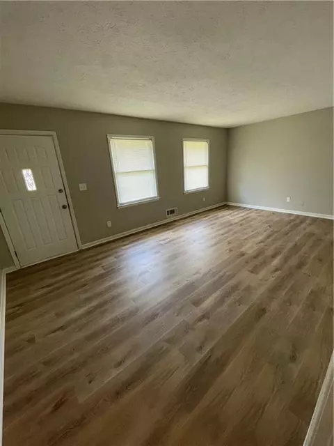 7392 Bluestone Dr, Riverdale, GA 30296 photo 8