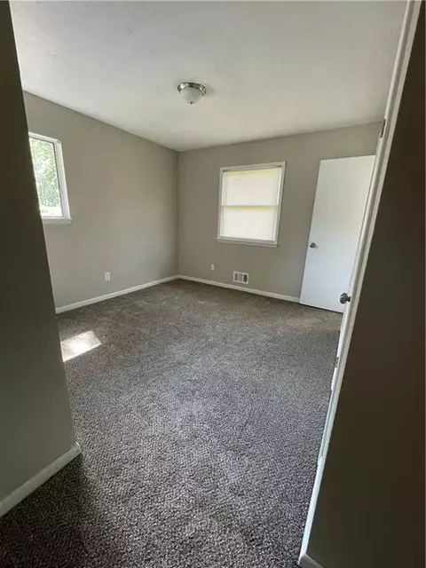 7392 Bluestone Dr, Riverdale, GA 30296 photo 13