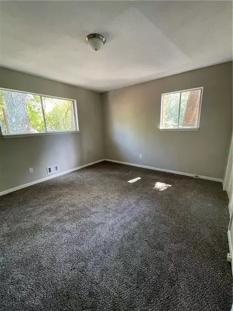 7392 Bluestone Dr, Riverdale, GA 30296 photo 11