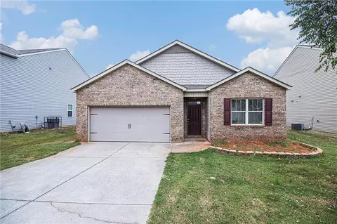 1756 Sandy Trail Dr, Hampton, GA 30228 photo 1