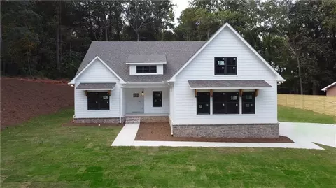 620 Pisgah Way, Calhoun, GA 30701