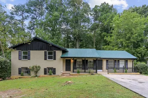 1092 Nielsen Dr, Clarkston, GA 30021