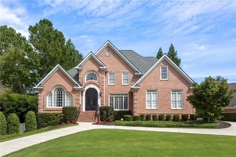 4661 Warrington Dr NE, Roswell, GA 30075