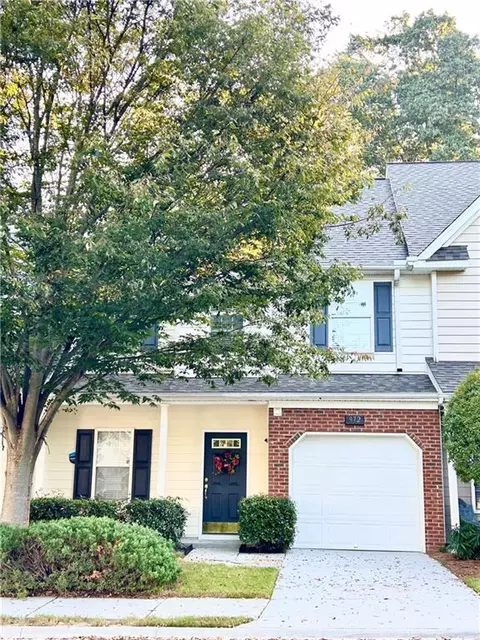 972 Pike Forest Dr, Lawrenceville, GA 30045
