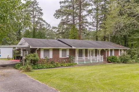 5530 Campbellton Rd SW, Atlanta, GA 30331
