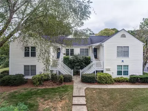 1007 Cannongate Xing SW, Marietta, GA 30064