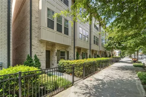 621 Broadview Pl NE, Atlanta, GA 30324